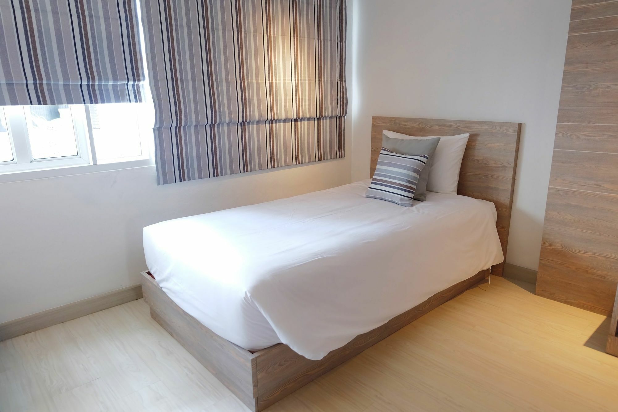 Methavalai Residence Hotel Bangkok Exterior foto