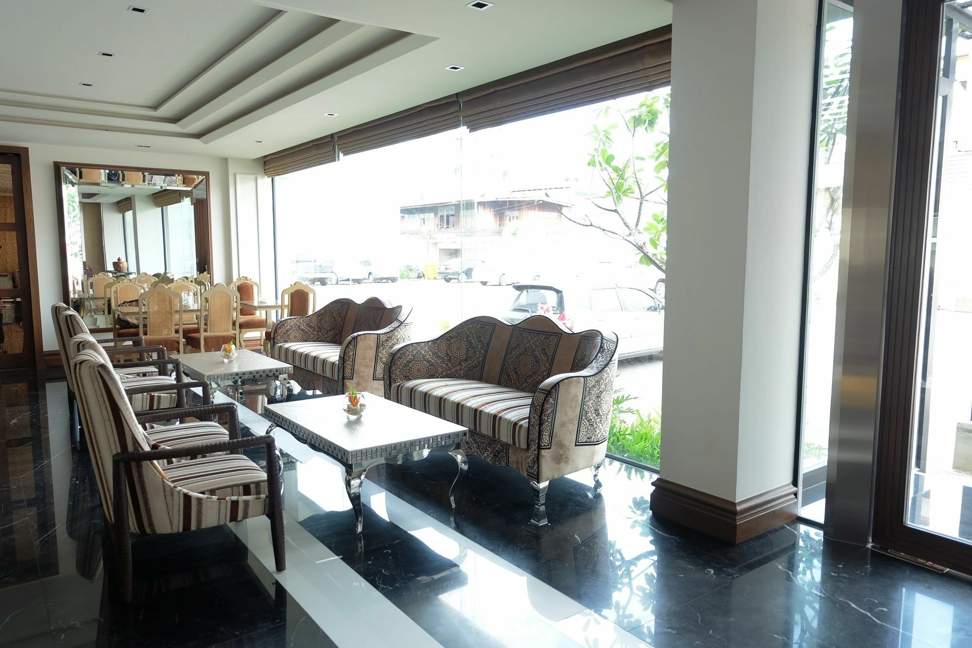 Methavalai Residence Hotel Bangkok Exterior foto