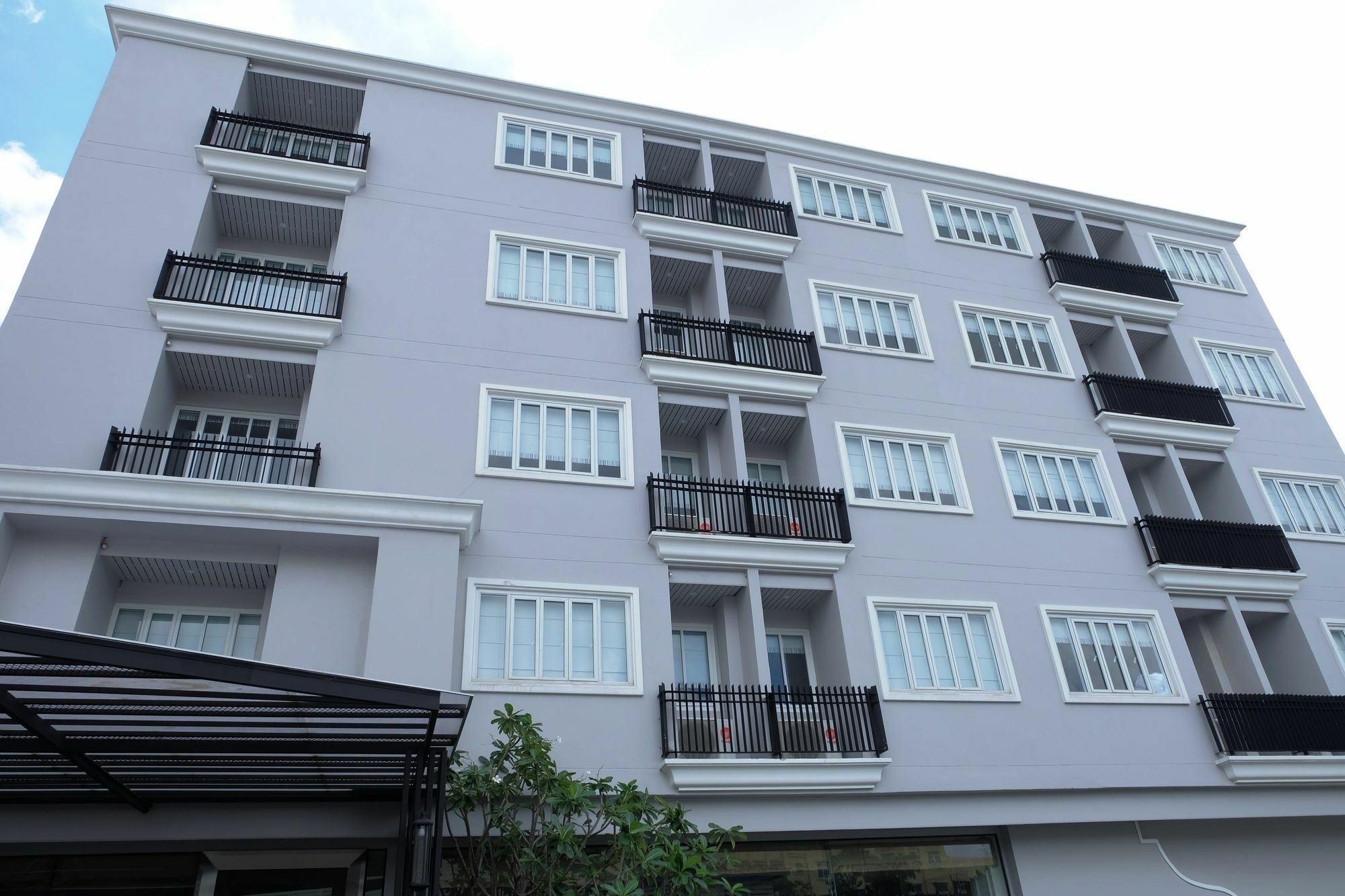 Methavalai Residence Hotel Bangkok Exterior foto